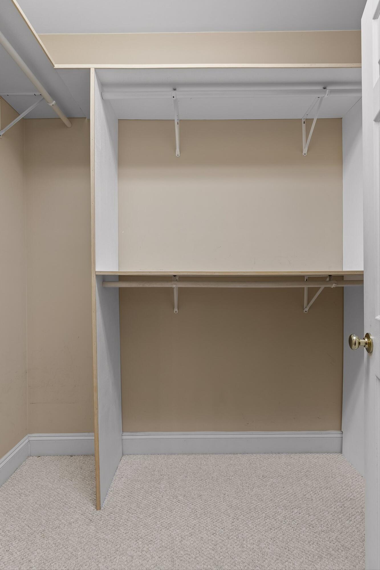 Harrison, Tennessee 37341, United States, 7 Bedrooms Bedrooms, ,7 BathroomsBathrooms,Residential,Active,192259