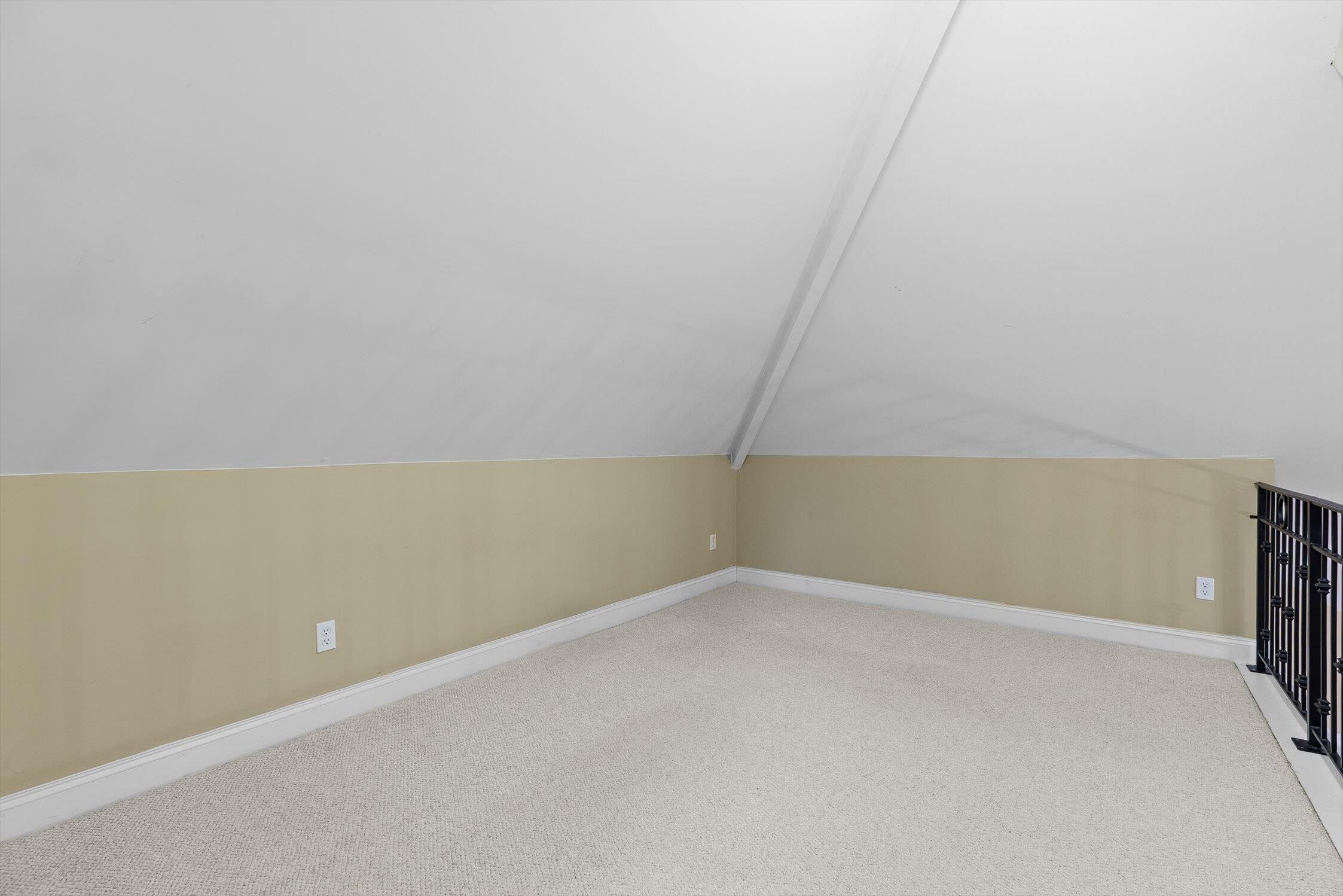 Harrison, Tennessee 37341, United States, 7 Bedrooms Bedrooms, ,7 BathroomsBathrooms,Residential,Active,192259