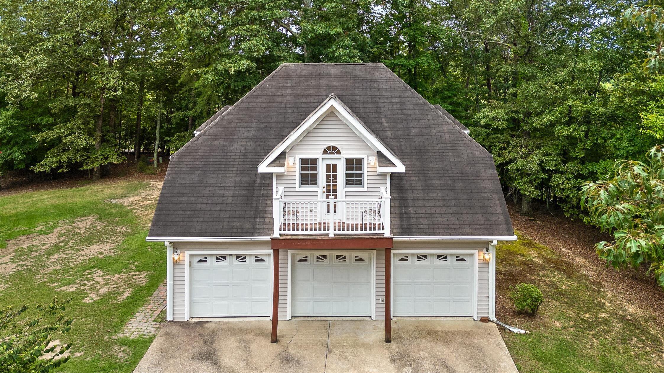 Harrison, Tennessee 37341, United States, 7 Bedrooms Bedrooms, ,7 BathroomsBathrooms,Residential,Active,192259