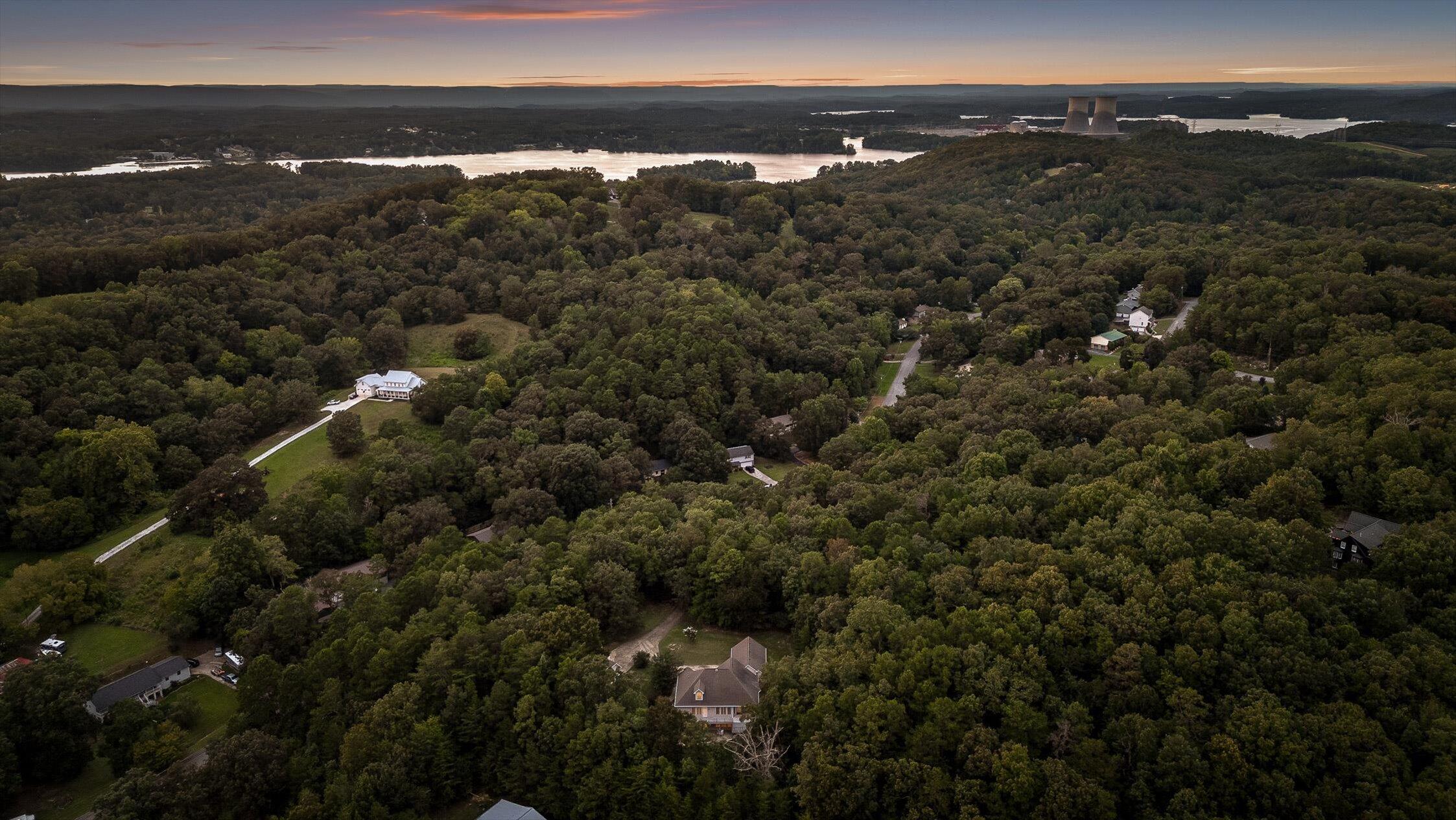 Harrison, Tennessee 37341, United States, 7 Bedrooms Bedrooms, ,7 BathroomsBathrooms,Residential,Active,192259