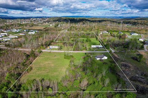 Photo of 4210 Pattentown Road, Ooltewah, TN 37363 (MLS # 1518999)
