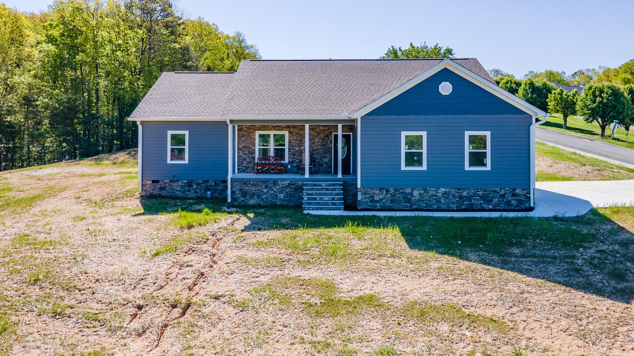 83 Fox Run Drive, Dunlap, Tennessee image 1