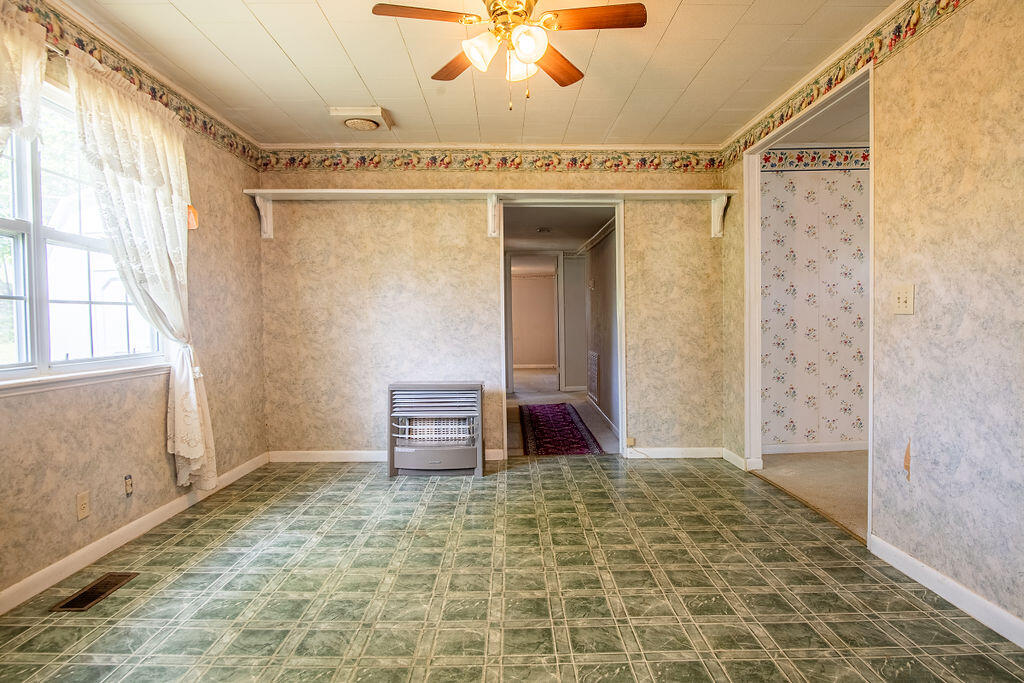 2565 Garretts Chapel Road, Chickamauga, Georgia image 6