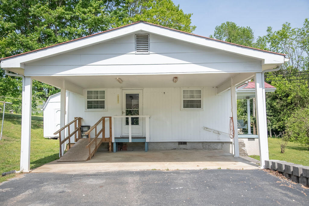 2565 Garretts Chapel Road, Chickamauga, Georgia image 18