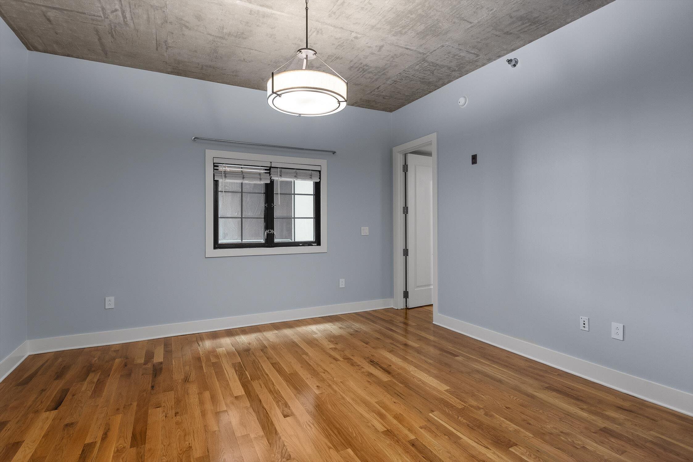 Chattanooga, Tennessee 37405, United States, 2 Bedrooms Bedrooms, ,3 BathroomsBathrooms,Residential,Active,170059