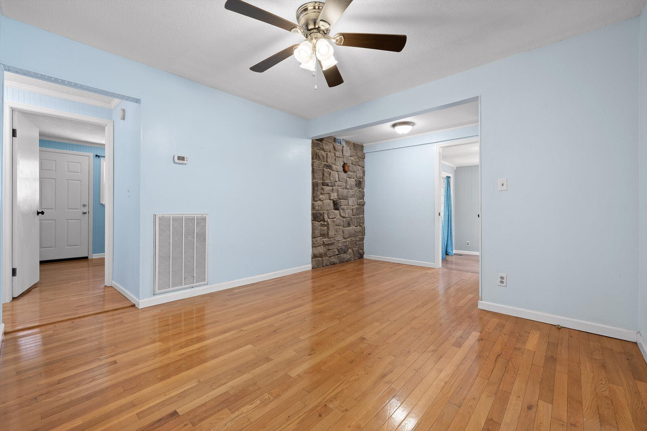 609 Lupton Drive, Chattanooga, Tennessee image 9