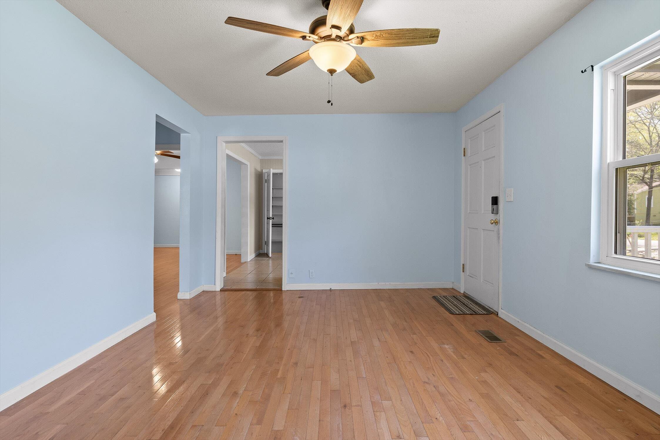 609 Lupton Drive, Chattanooga, Tennessee image 8
