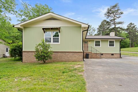 Photo of 9422 E Brainerd Road, Chattanooga, TN 37421 (MLS # 1533469)