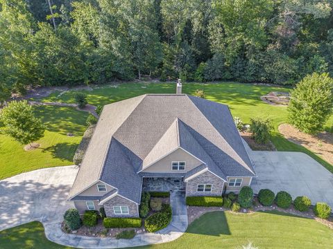 Photo of 1080 Estate Drive, Dalton, GA 30720 (MLS # 1526952)