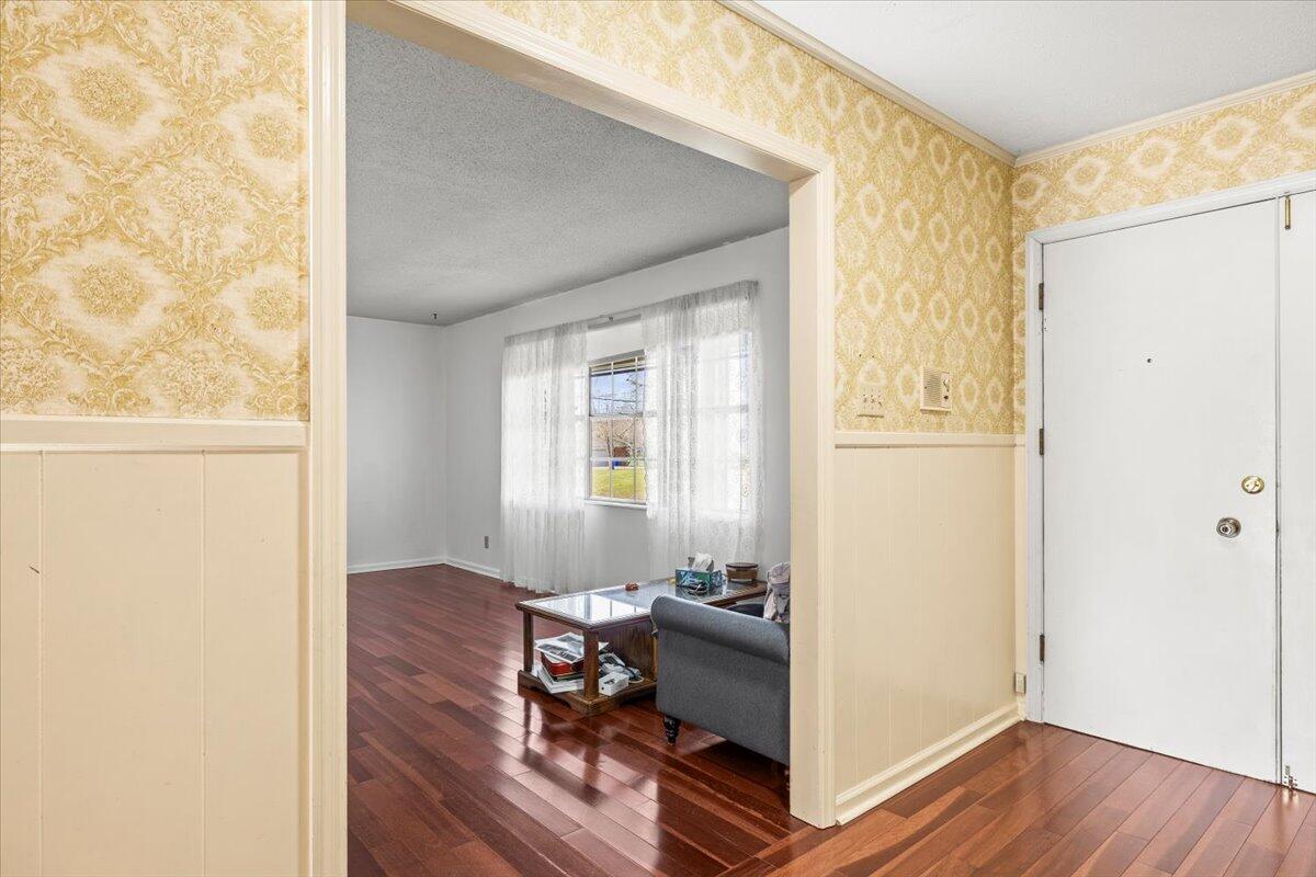 3606 Bowman Circle Circle NE