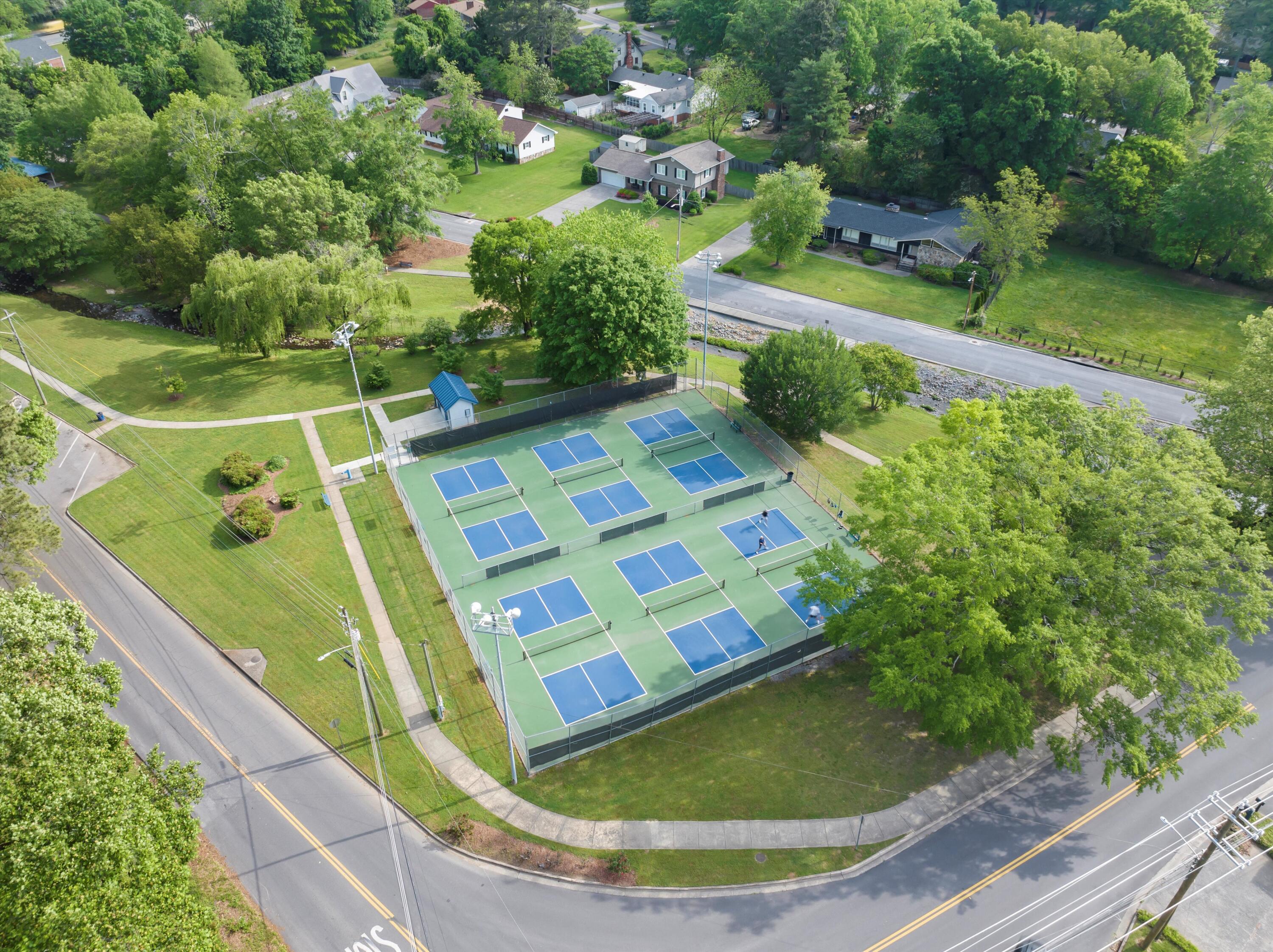 902 Linden Drive, Dalton, Georgia image 38