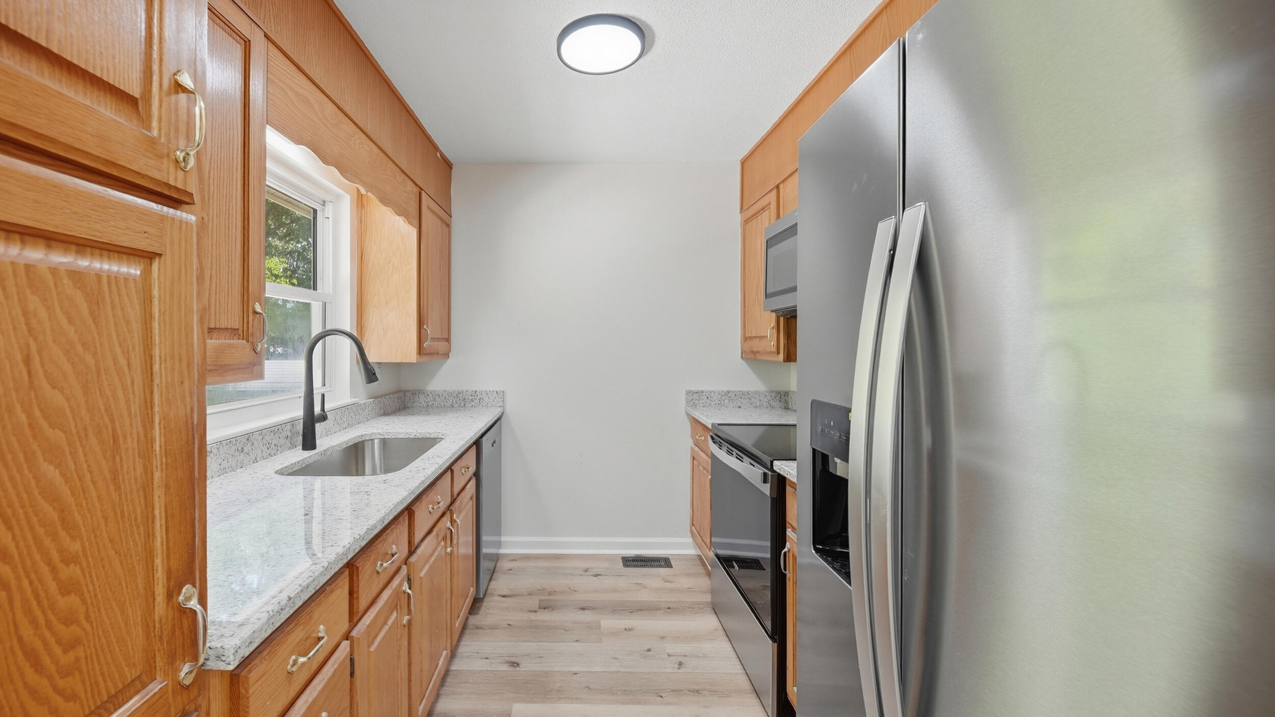 2387 Glengerrie Drive