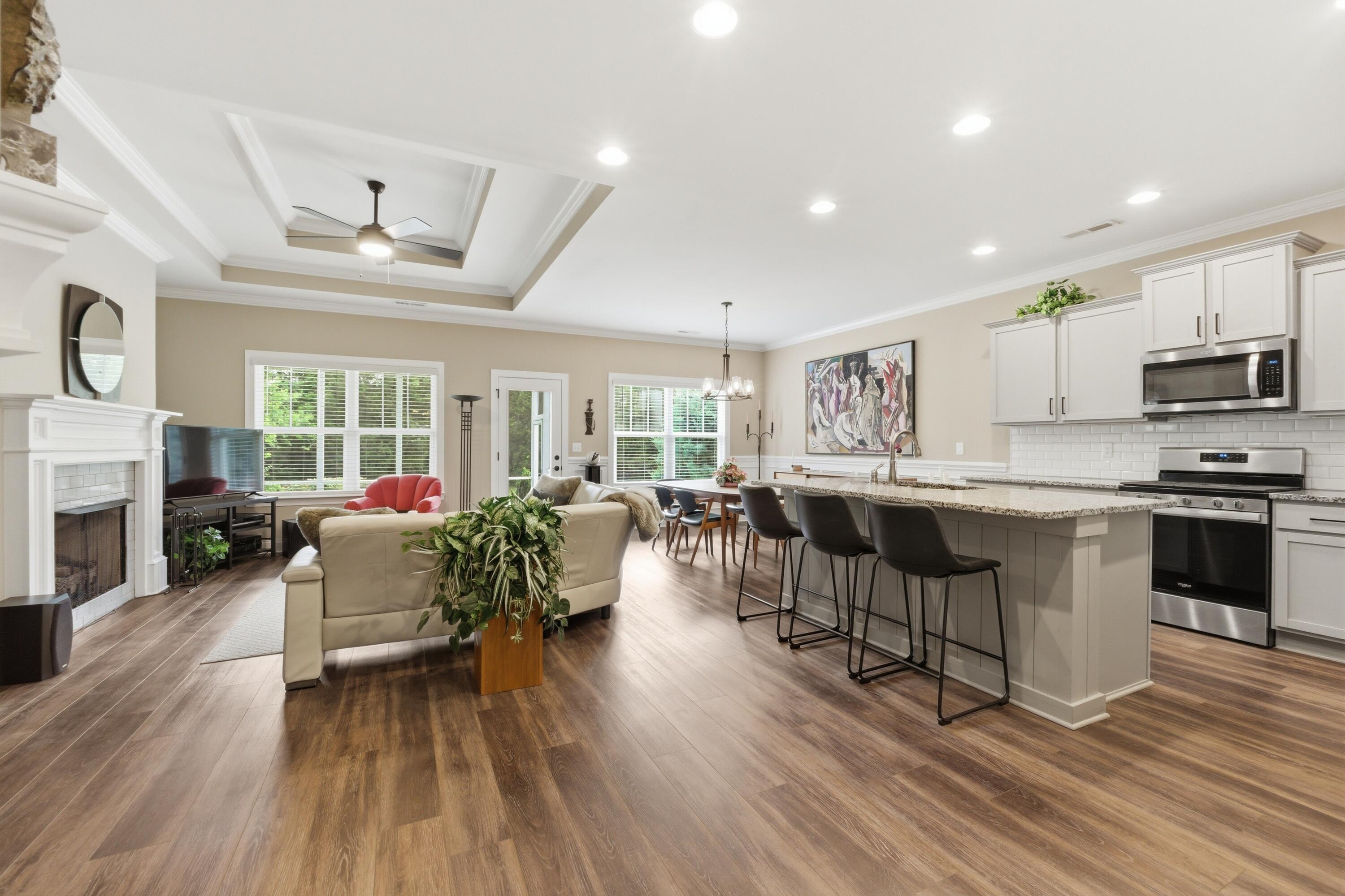 8489 Cherrybark Lane