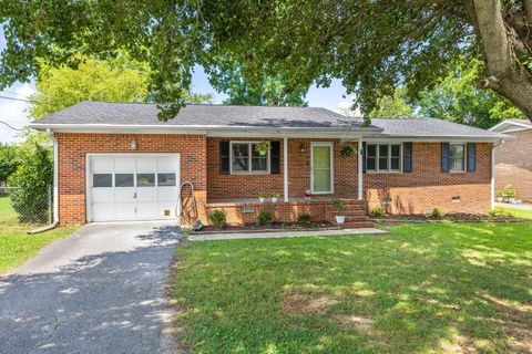 Photo of 15 Boynton Terrace, Ringgold, GA 30736 (MLS # 1538496)