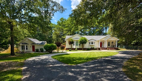 Homes For Sale - 796 Oak Grove Road<br/> Griffin, GA 30224