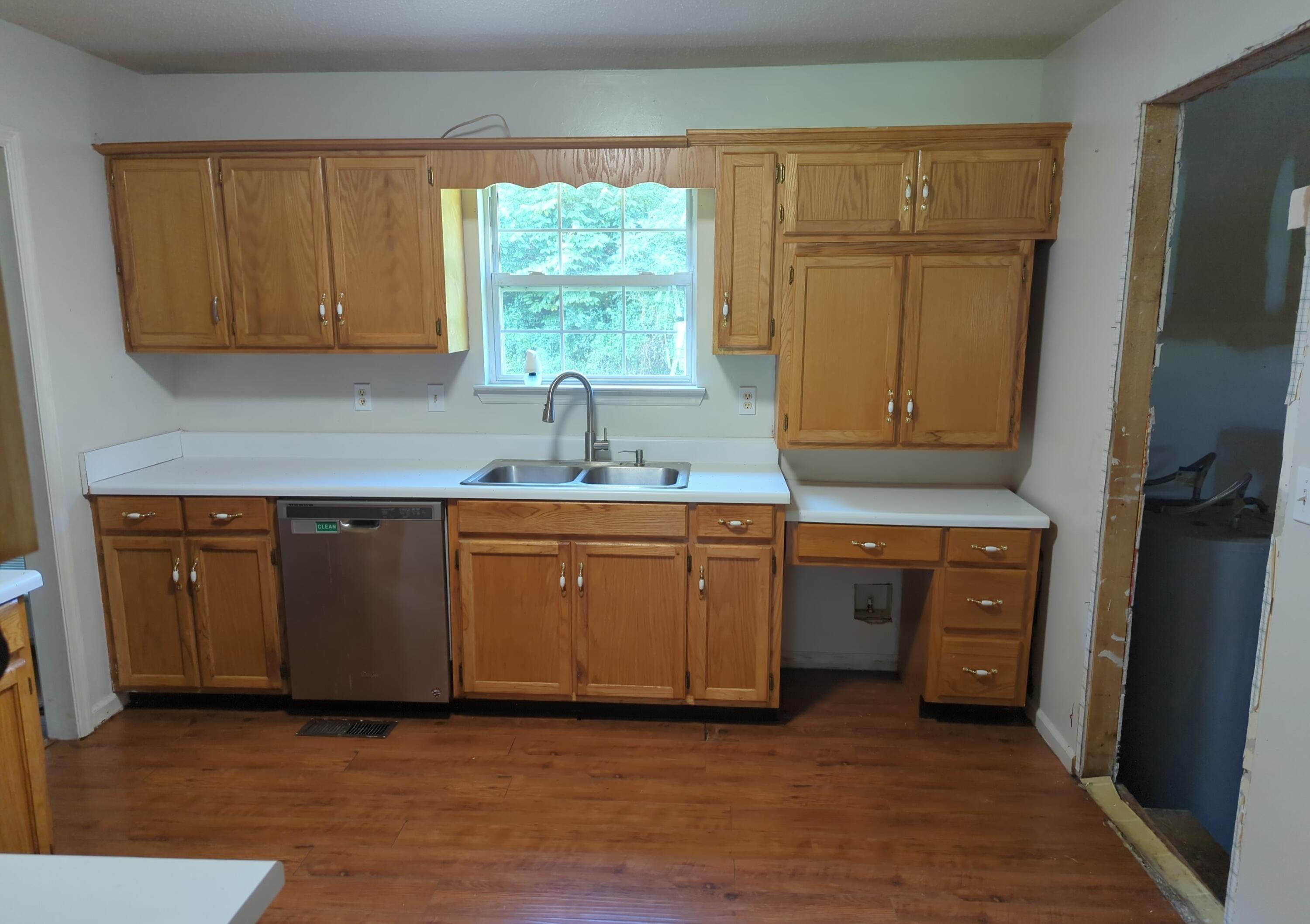 555 Dedmon Road