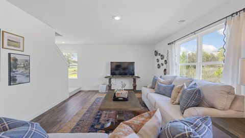 Tiny photo for 607 Fox Den Circle, Dalton, GA 30721 (MLS # 1526798)