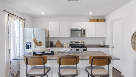 Tiny photo for 607 Fox Den Circle, Dalton, GA 30721 (MLS # 1526798)