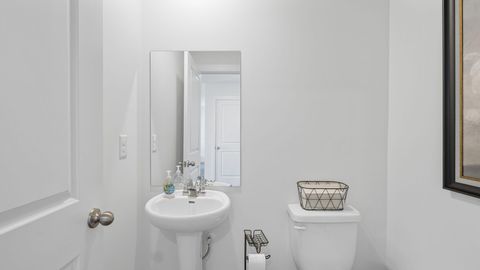 Tiny photo for 607 Fox Den Circle, Dalton, GA 30721 (MLS # 1526798)