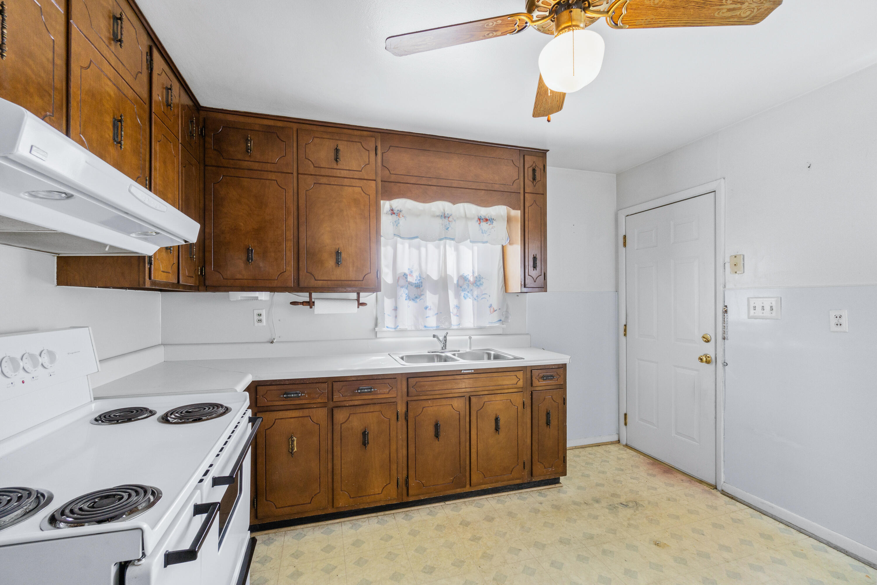 536 E 52nd Street, Chattanooga, Tennessee image 8