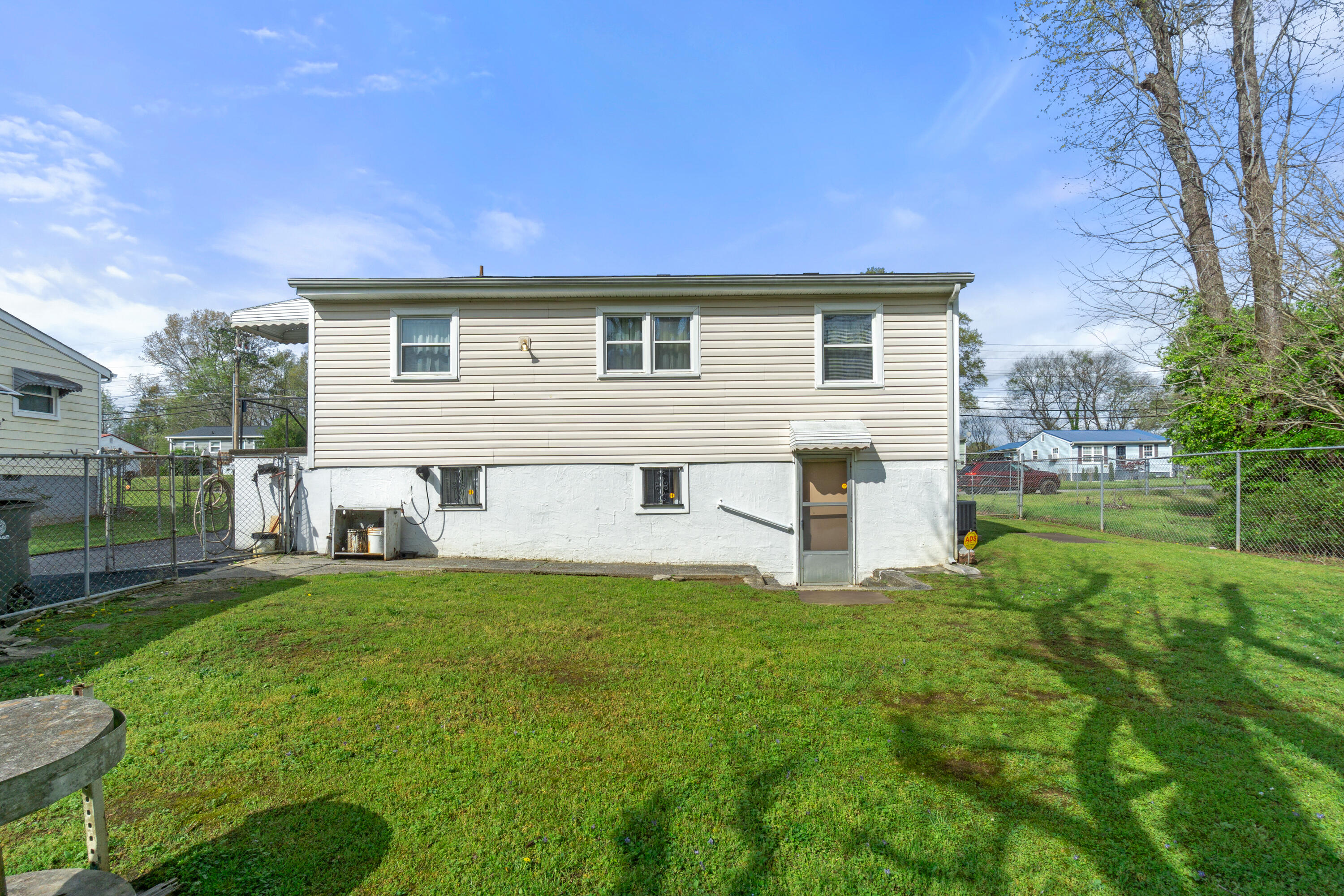 536 E 52nd Street, Chattanooga, Tennessee image 32