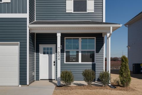 Photo of 7634 Nightingale Court, Chattanooga, TN 37421 (MLS # 1522863)