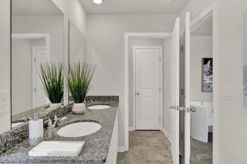 Tiny photo for 41 Quarter St St, Rossville, GA 30741 (MLS # 1526783)