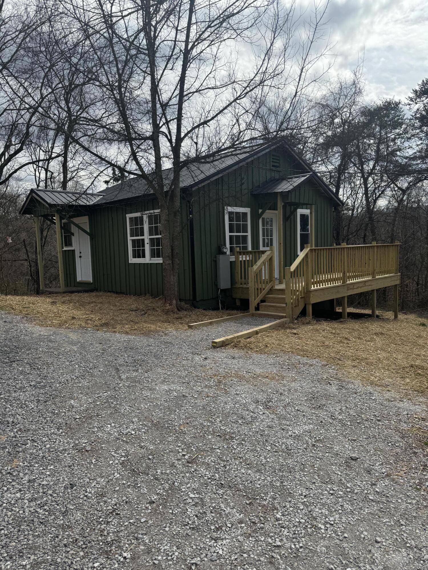 1620 Lundy Road, Knoxville, Tennessee image 3