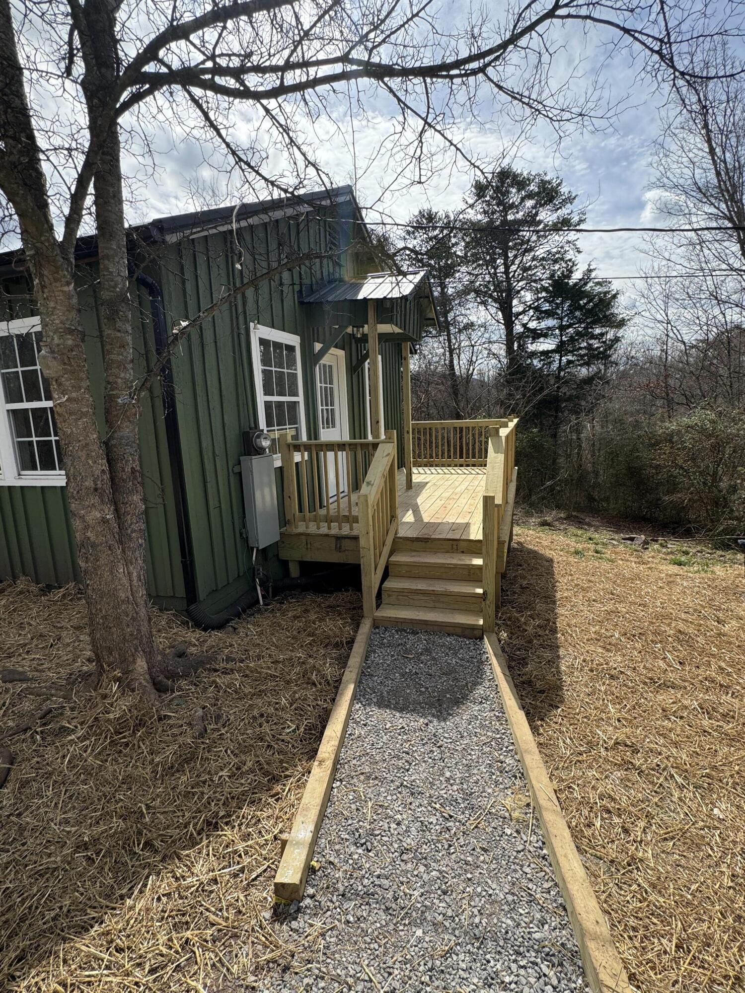 1620 Lundy Road, Knoxville, Tennessee image 5