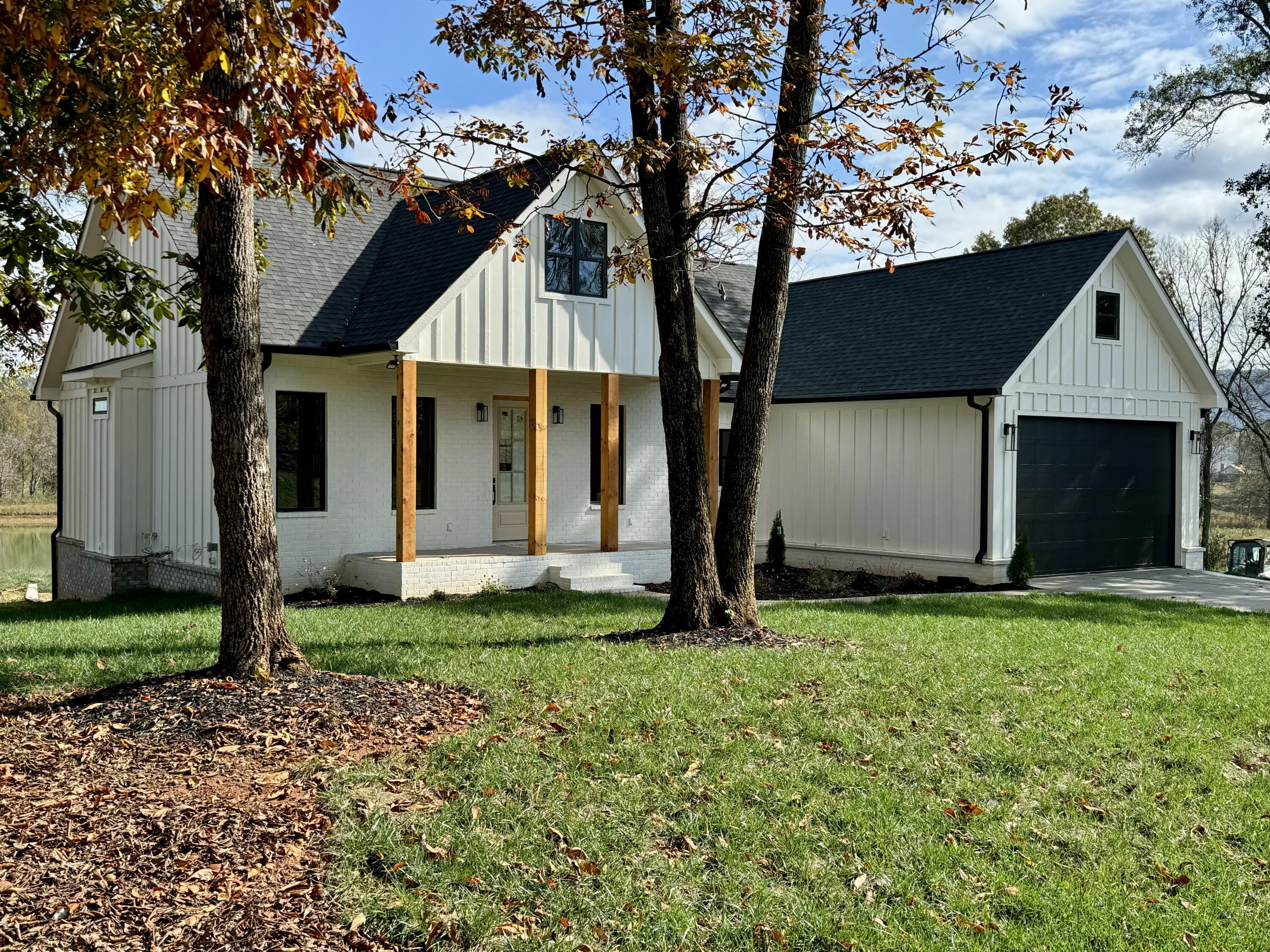 210 Clubhouse Drive, Jasper, Tennessee image 3