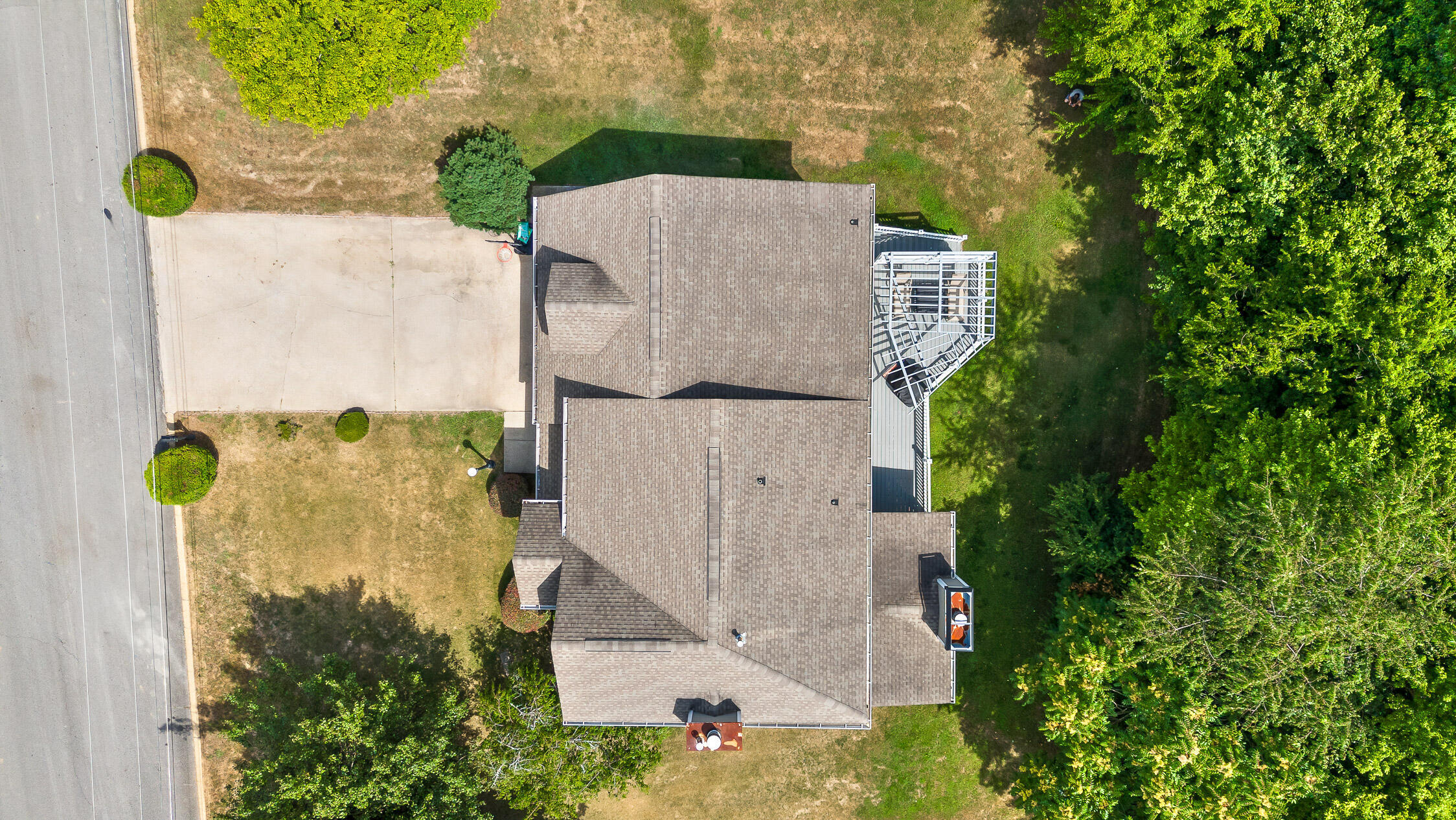 8014 Woodstone Drive, Hixson, Tennessee image 41
