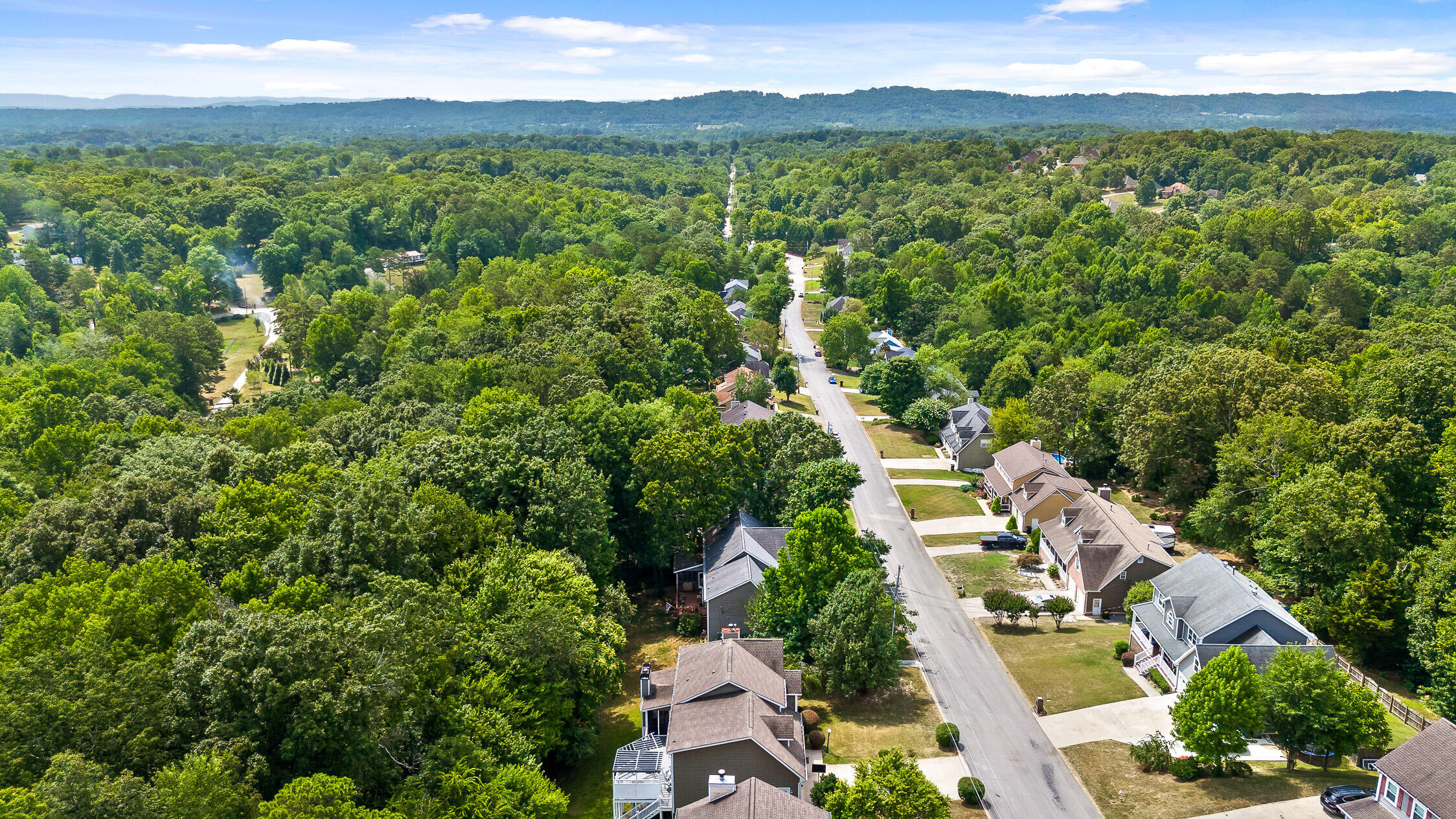 8014 Woodstone Drive, Hixson, Tennessee image 44