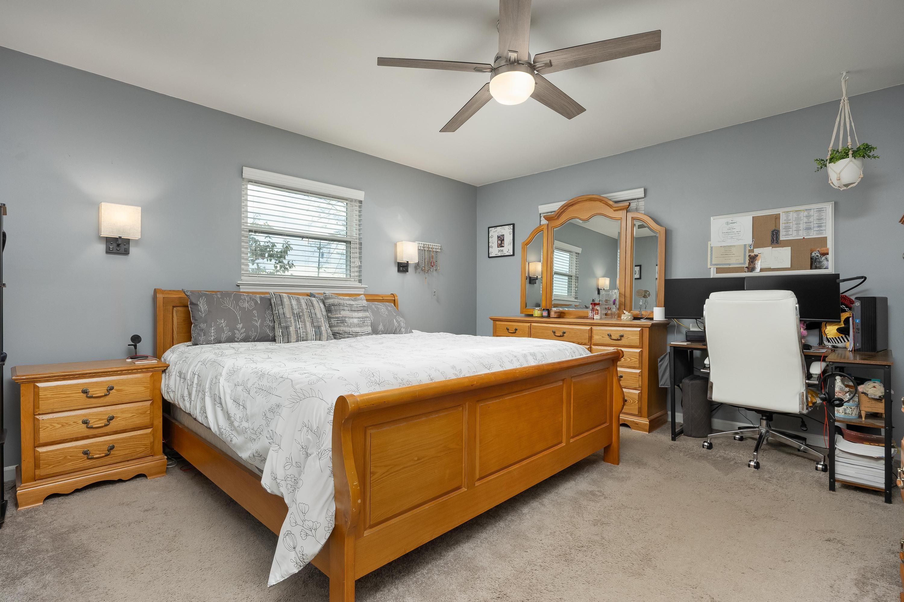 Chattanooga, Tennessee 37421, United States, 4 Bedrooms Bedrooms, ,3 BathroomsBathrooms,Residential,Contingent,40385