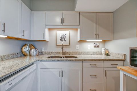 Tiny photo for 1131 Stringers Ridge Road, Chattanooga, TN 37405 (MLS # 1530795)