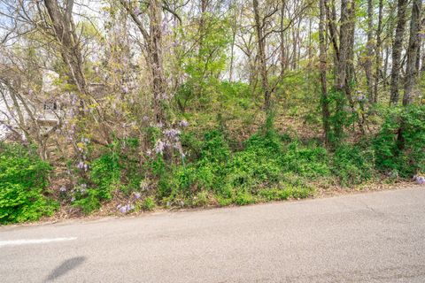 Tiny photo for 522 Crewdson Street, Chattanooga, TN 37405 (MLS # 1530856)
