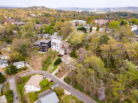 Tiny photo for 522 Crewdson Street, Chattanooga, TN 37405 (MLS # 1530856)