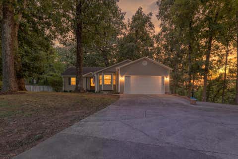 Photo of 40 E Carolyn Circle, Ringgold, GA 30736 (MLS # 1540234)