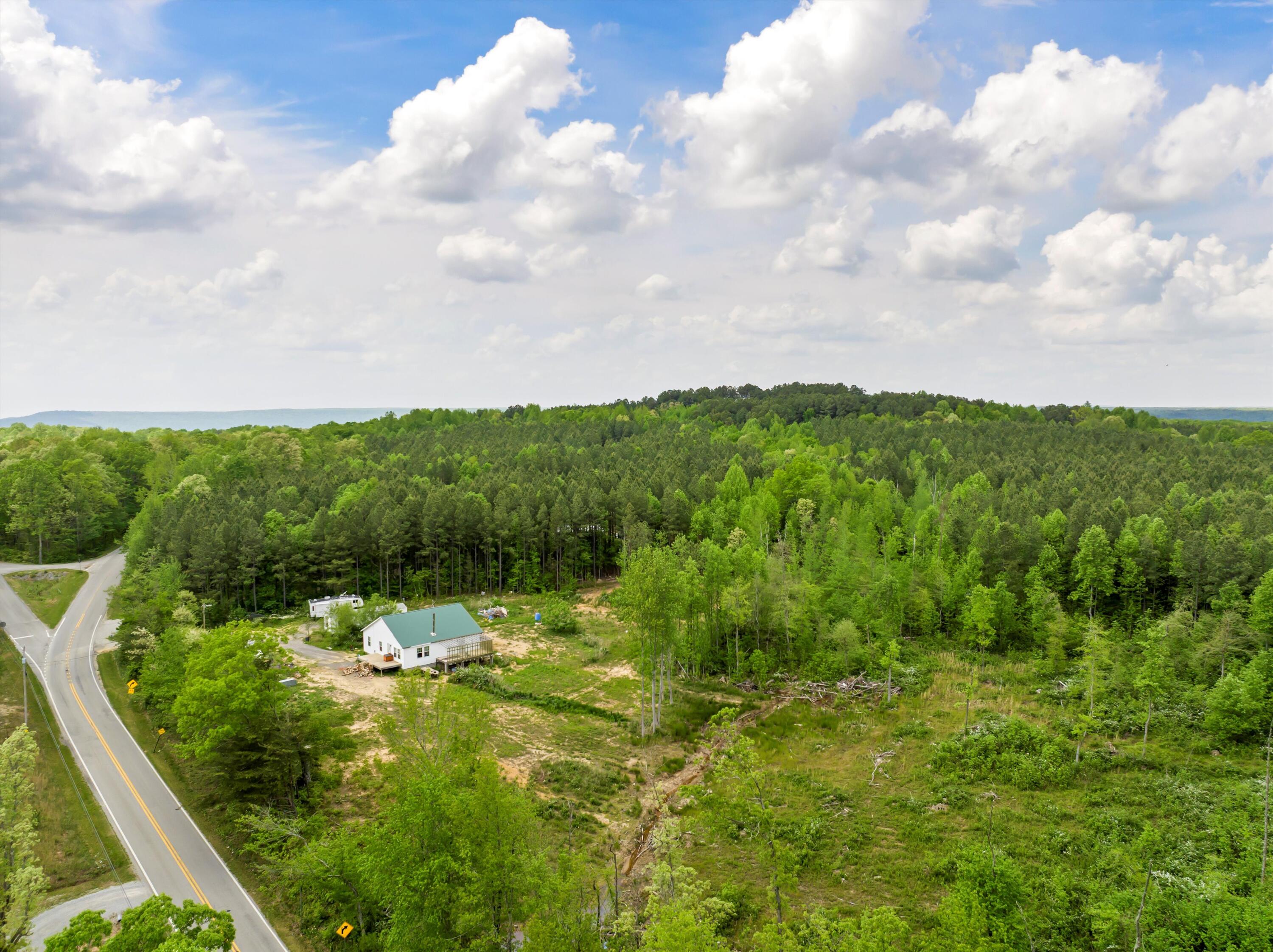3255 Clouse Hill Road, Tracy City, Tennessee image 1