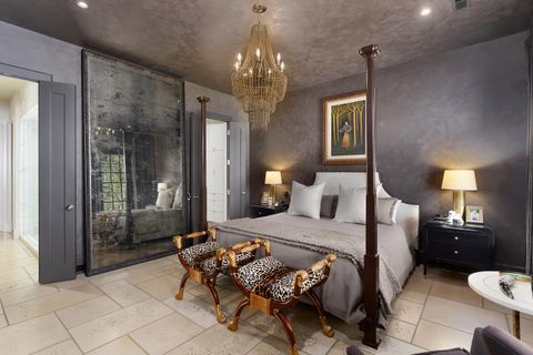 Tiny photo for 554 Whitehall Road, Chattanooga, TN 37405 (MLS # 1522582)