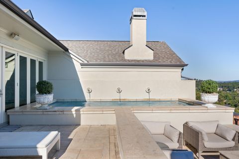 Tiny photo for 554 Whitehall Road, Chattanooga, TN 37405 (MLS # 1522582)