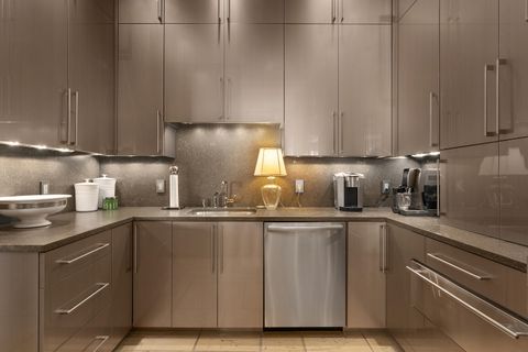 Tiny photo for 554 Whitehall Road, Chattanooga, TN 37405 (MLS # 1522582)