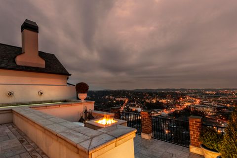 Tiny photo for 554 Whitehall Road, Chattanooga, TN 37405 (MLS # 1522582)