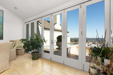 Tiny photo for 554 Whitehall Road, Chattanooga, TN 37405 (MLS # 1522582)