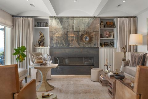 Tiny photo for 554 Whitehall Road, Chattanooga, TN 37405 (MLS # 1522582)