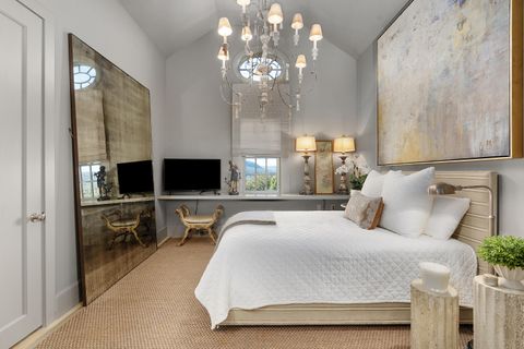 Tiny photo for 554 Whitehall Road, Chattanooga, TN 37405 (MLS # 1522582)