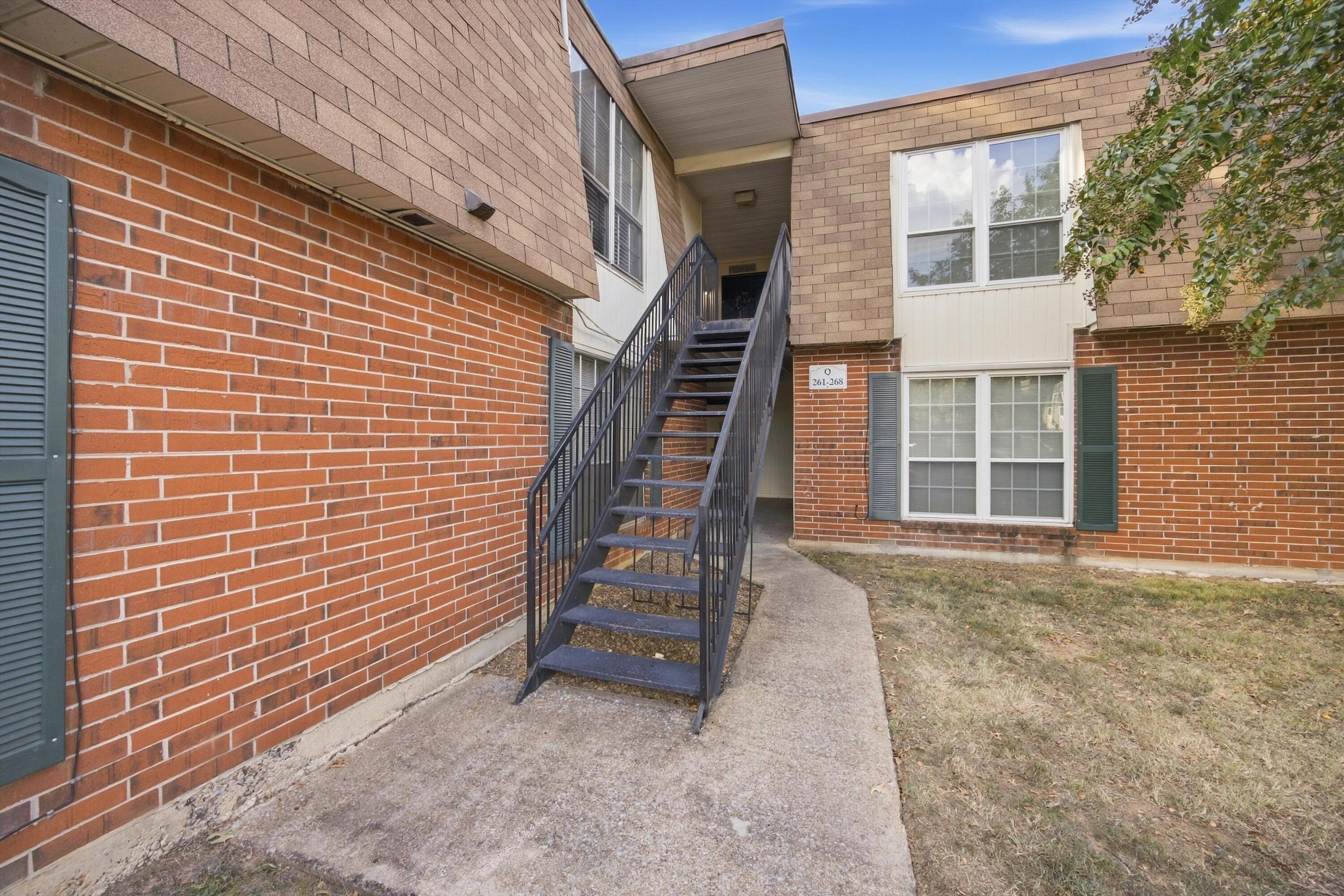 900 Mountain Creek Road Q265