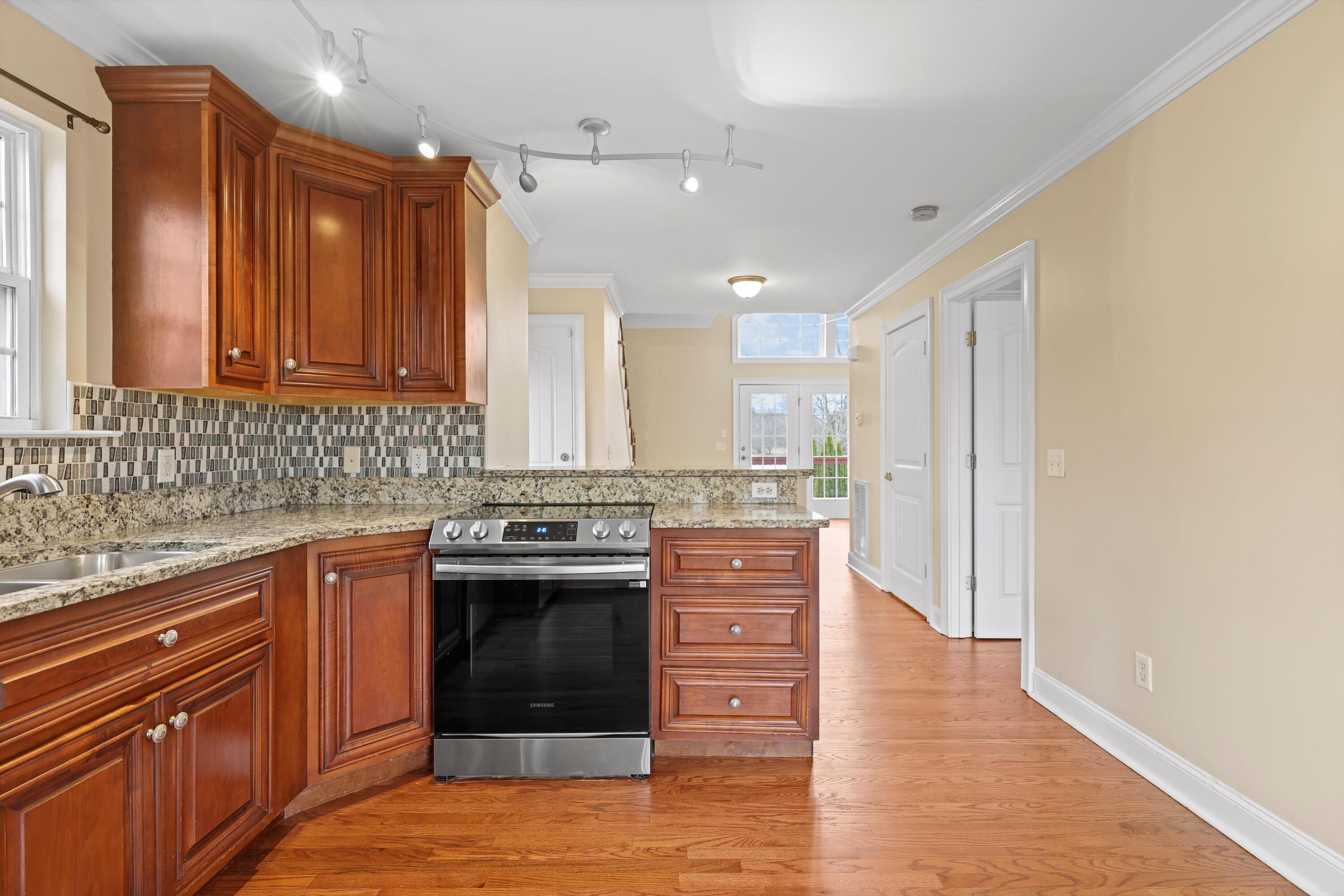 8297 Biggs Road, Ooltewah, Tennessee image 12