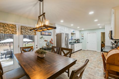 Tiny photo for 1746 Rainbow Circle NE, Dalton, GA 30721 (MLS # 1527919)