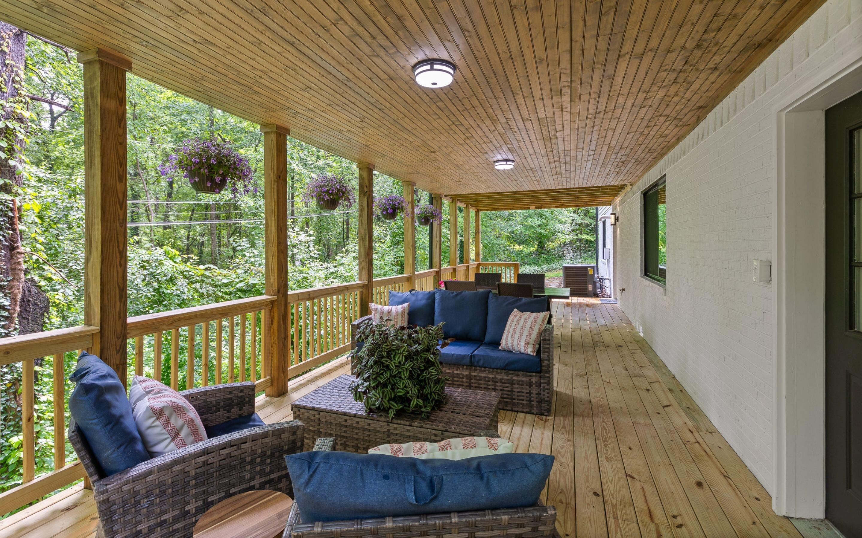 1234 Mountain Brook Circle, Signal Mountain, Tennessee image 5