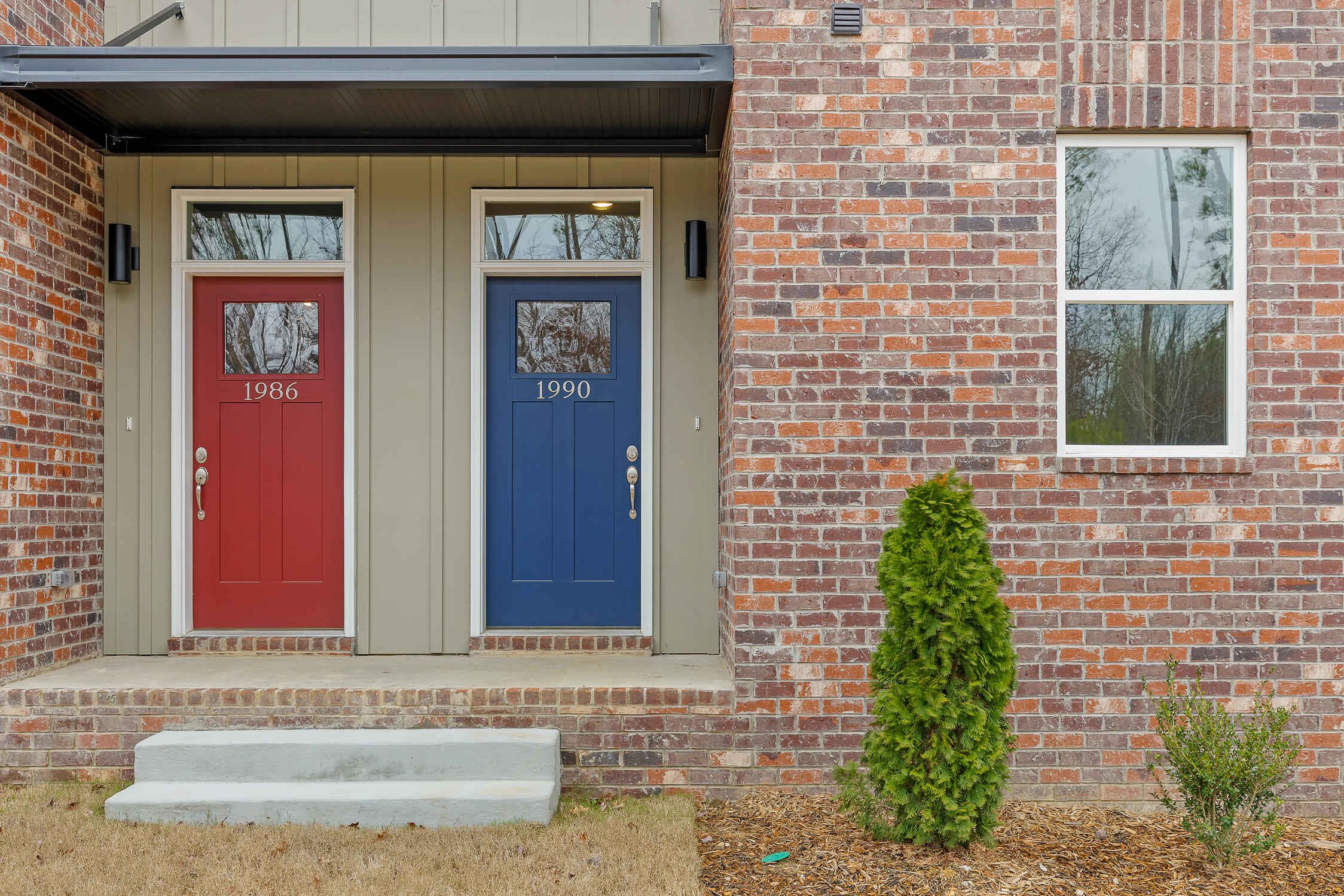 Chattanooga, Tennessee 37421, United States, 2 Bedrooms Bedrooms, ,2 BathroomsBathrooms,Residential,Active,219055